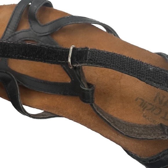 Naot Dorith Strappy Flat Sandals Size 42 Women's - Picture 11 of 11
